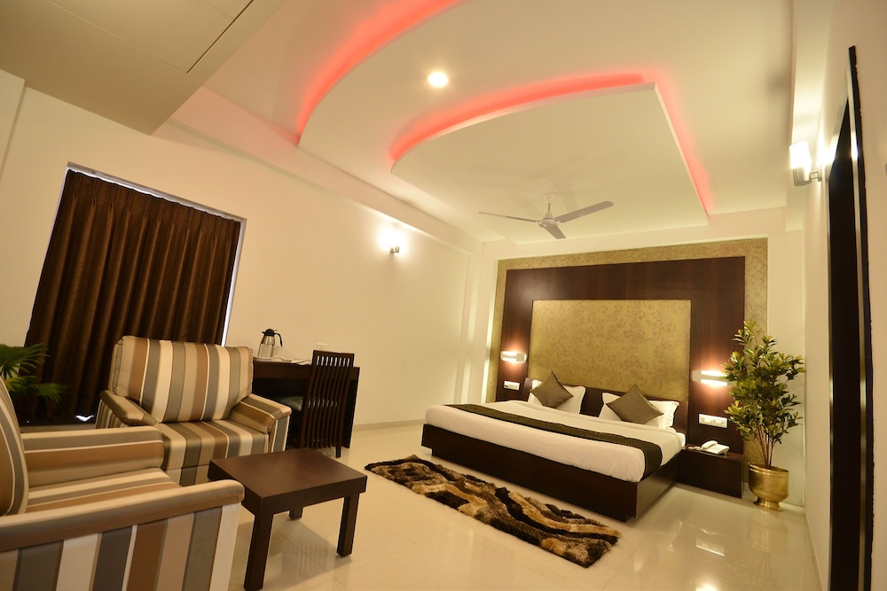 Superior Double Room, 1 King Bed photo 2