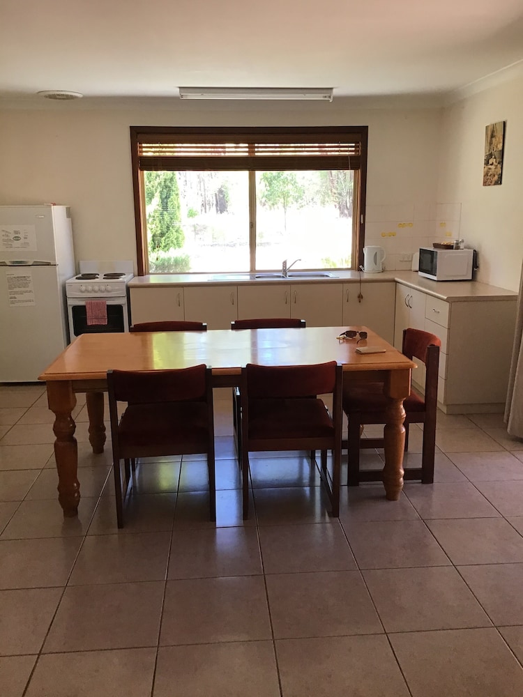 Premier Suite 2 Bedroom Self Contained photo 3