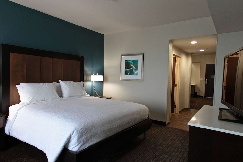 Room, Accessible photo 1