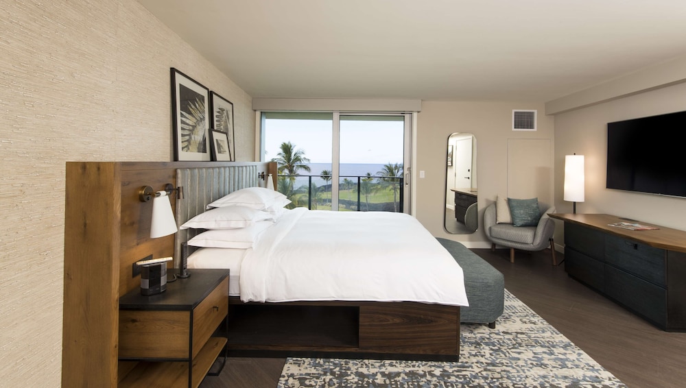 Luxury Suite, 2 Bedrooms, Resort View (Suite)