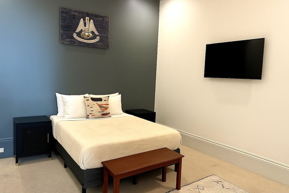 Royal Apartment, 3 Bedrooms, City View
