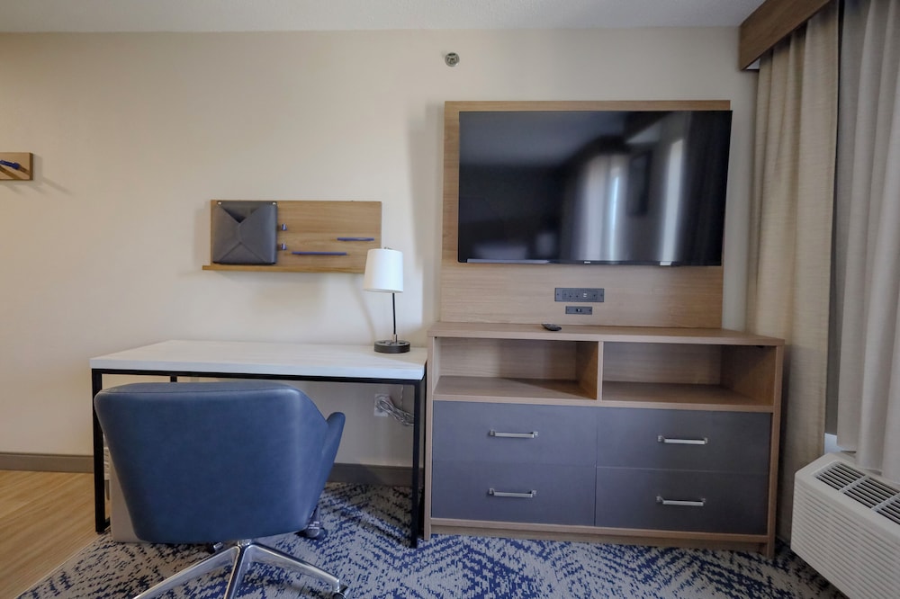 Studio Suite - Photo 5
