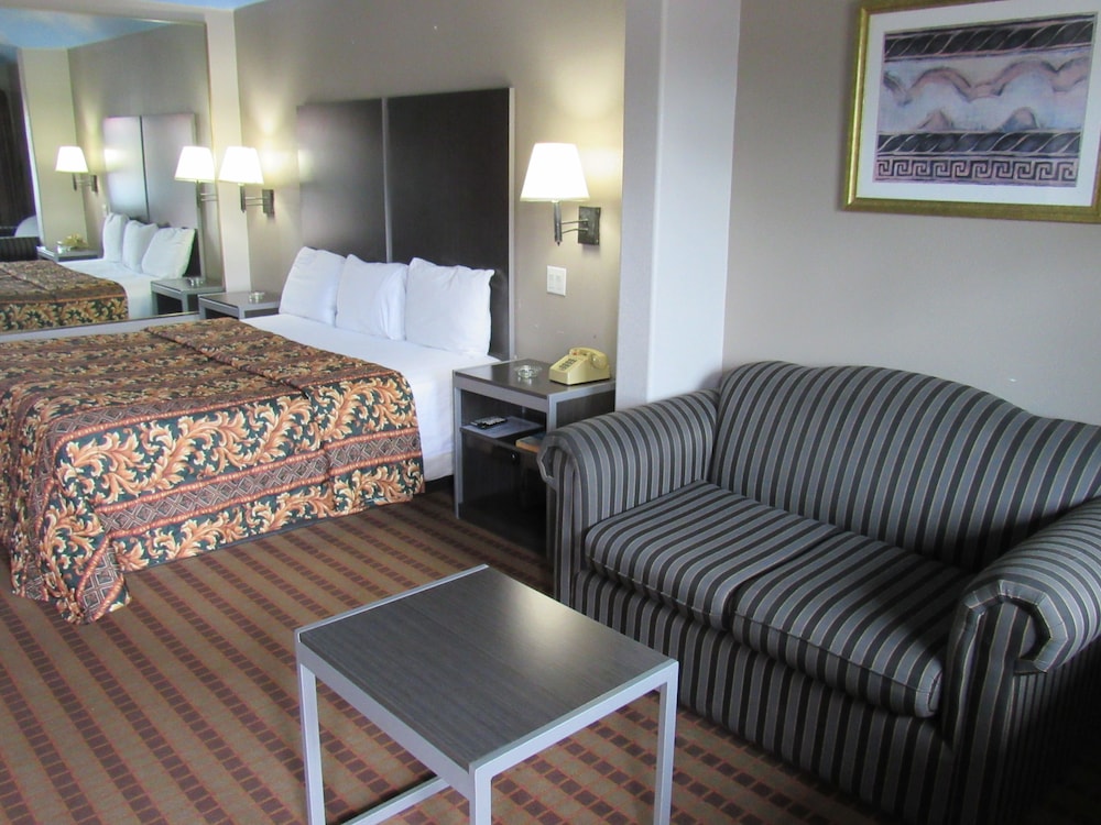 Standard Room, 1 King Bed, Smoking