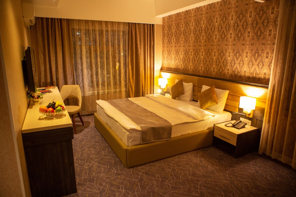 Standard Double Room - Photo 2