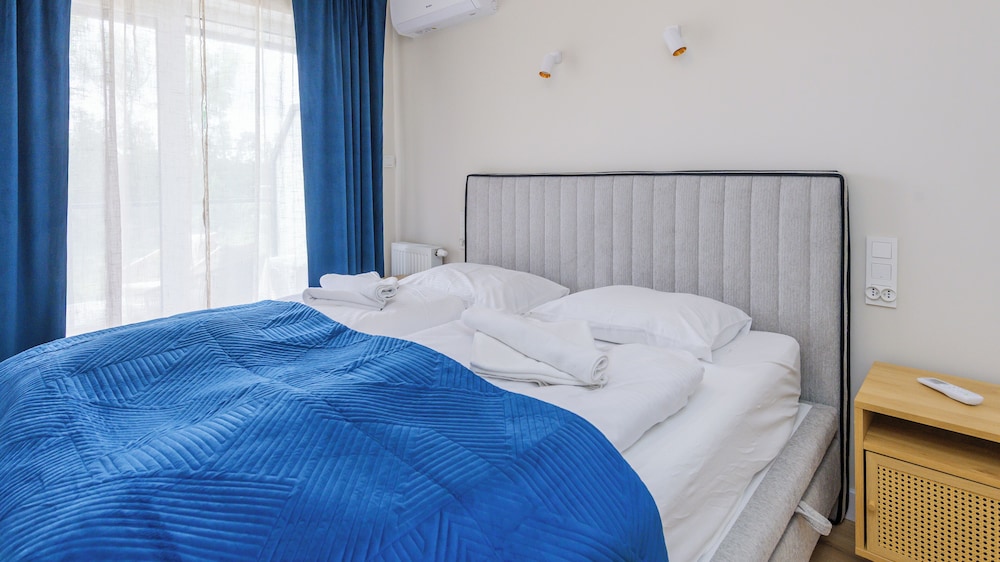 Apartment (5B) photo 3