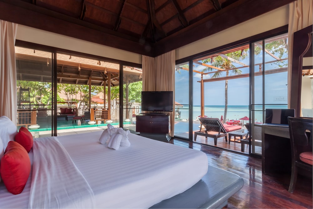 Ocean Front Villa with Private Pool - Photo 10