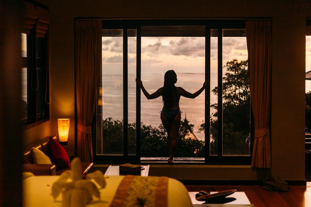 Grand Thai with Spa Bath & Private Pool - Photo 2