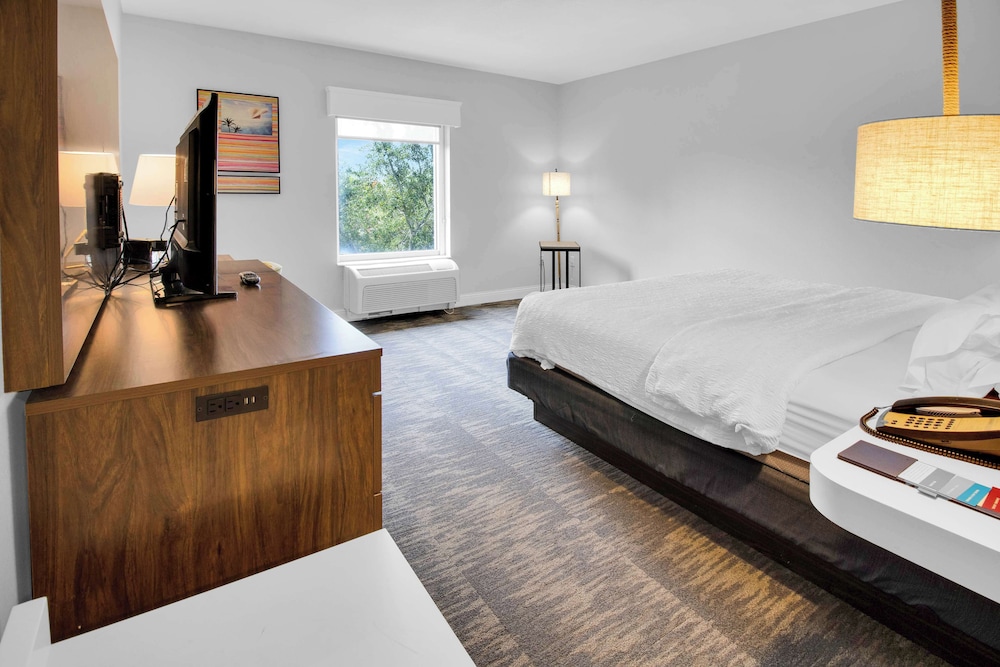 King bed - Photo 4