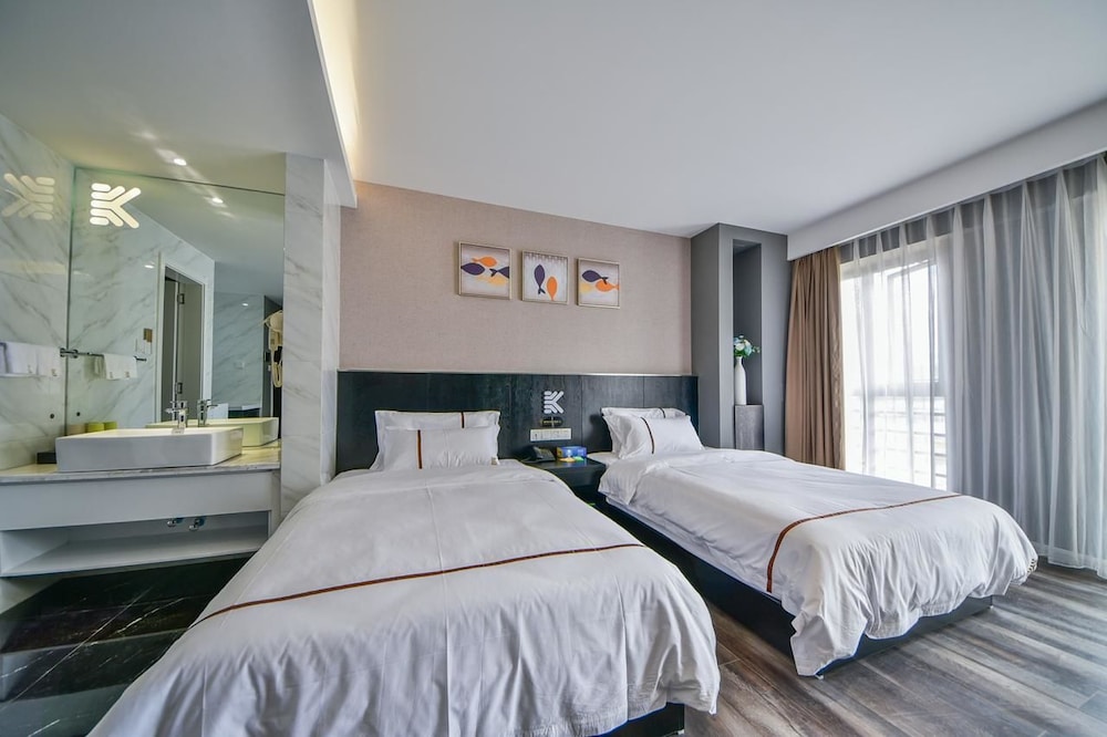 Twin Room, Sea View photo 3