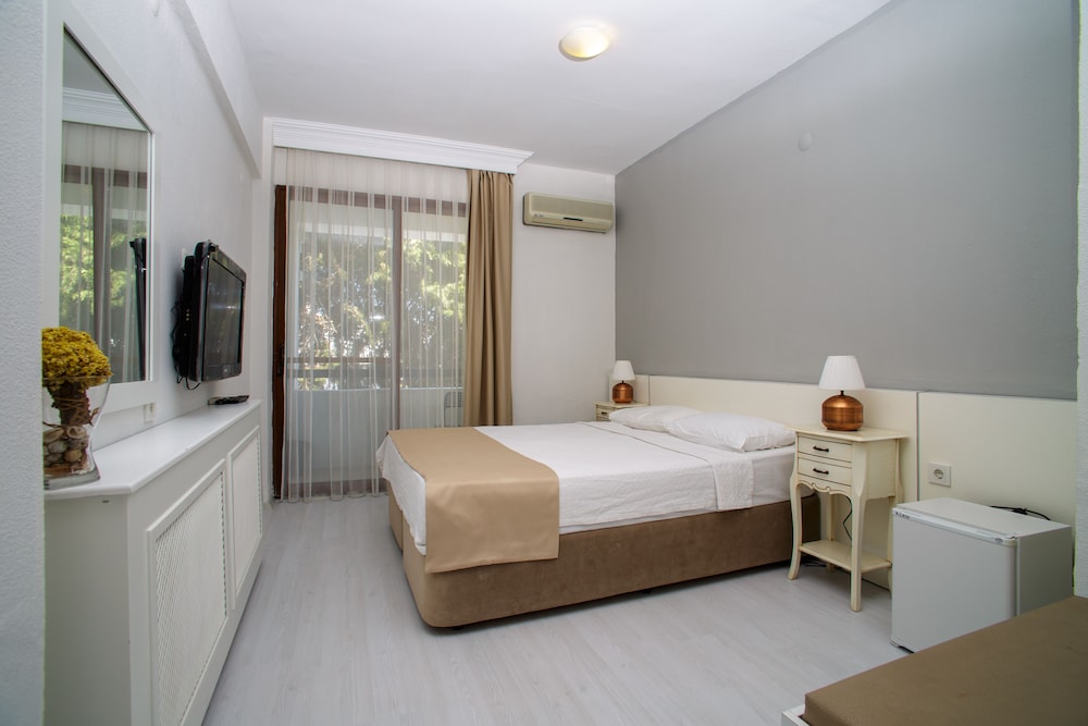Standard Double or Twin Room, Balcony