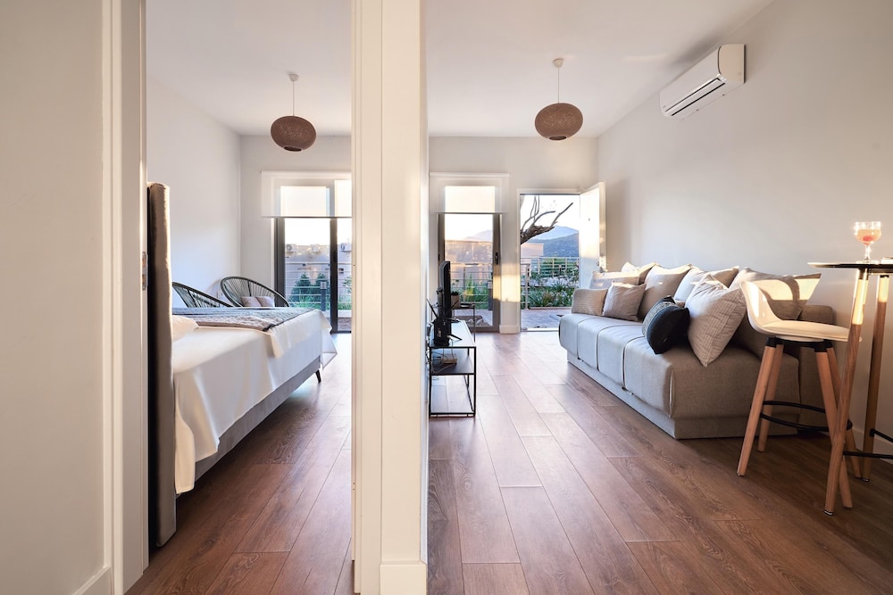 Apartment, 1 Bedroom, Garden View