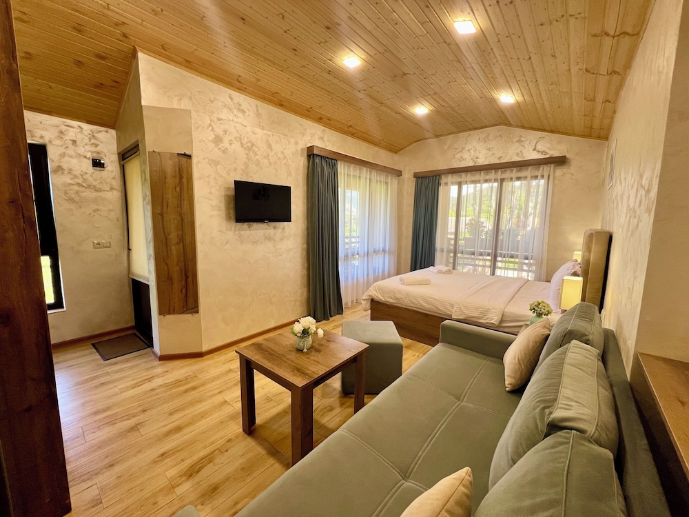 Luxury Double Room photo 2