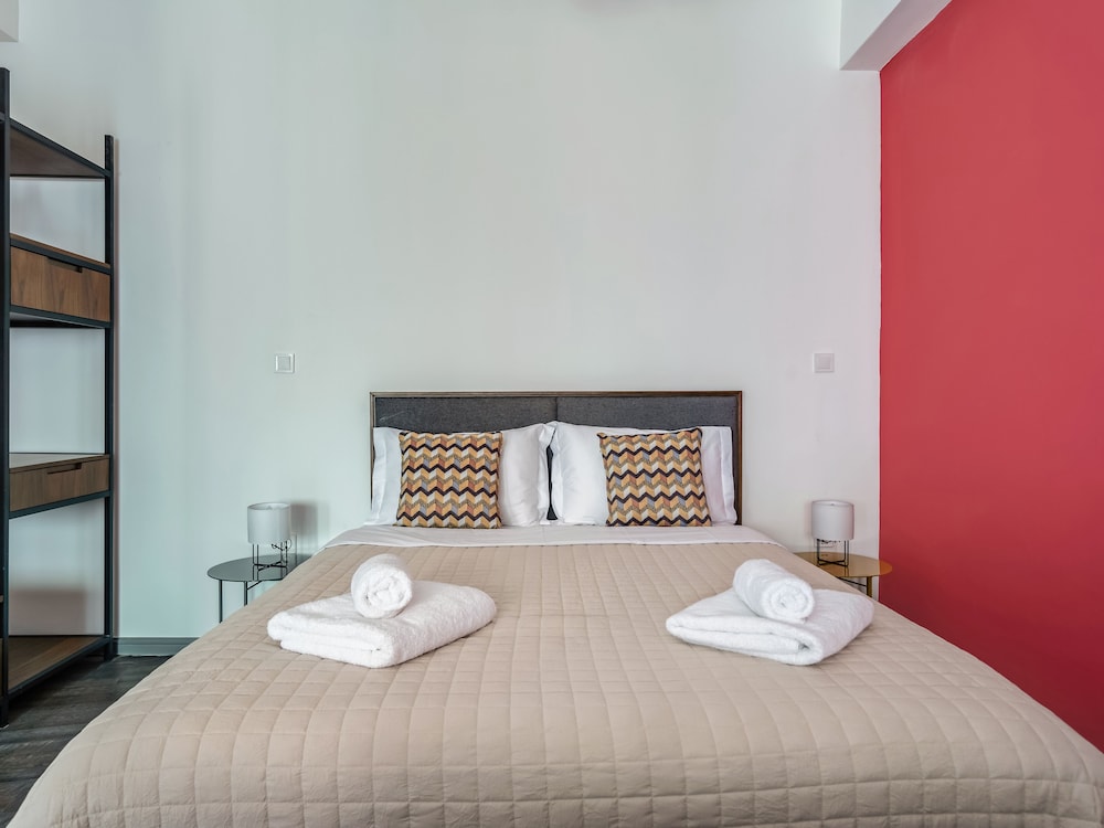 Studio, Multiple Bedrooms