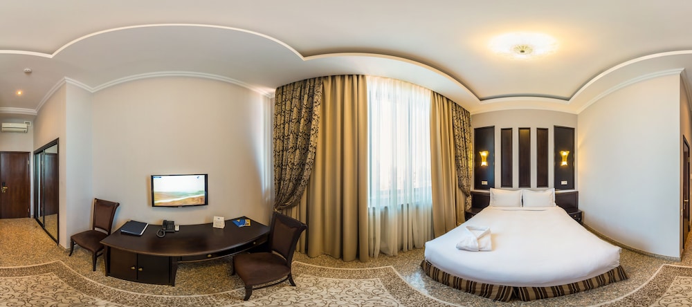 Standard Double or Twin Room photo 2