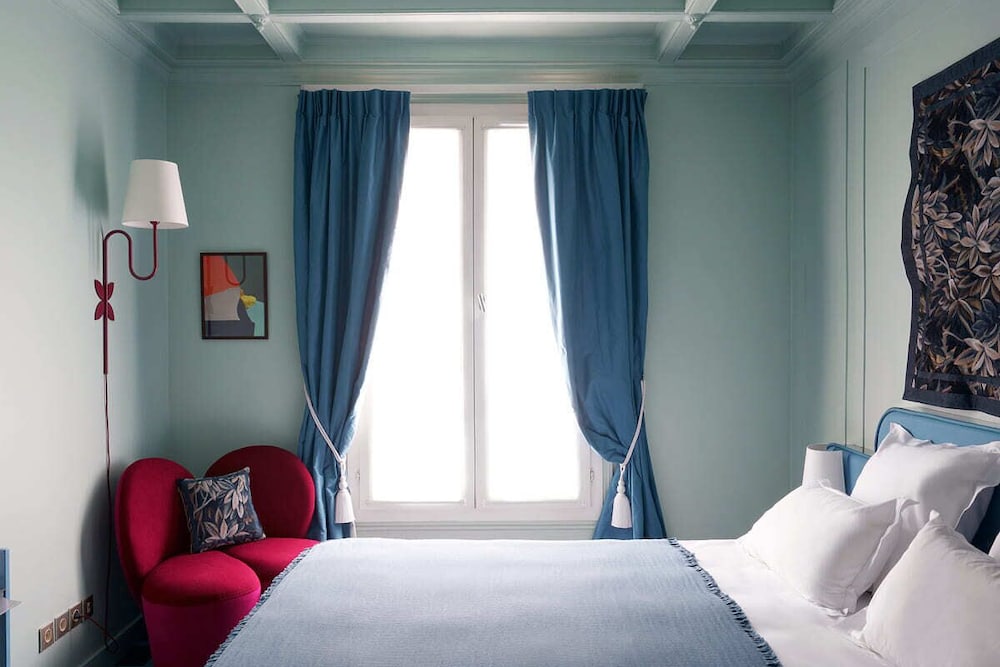 Classic Balcony Room