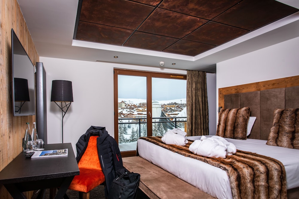 Club Double Room