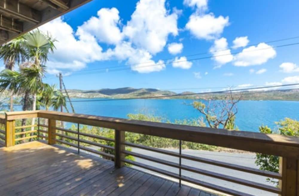 Villa, 3 Bedrooms, Ocean View photo 3