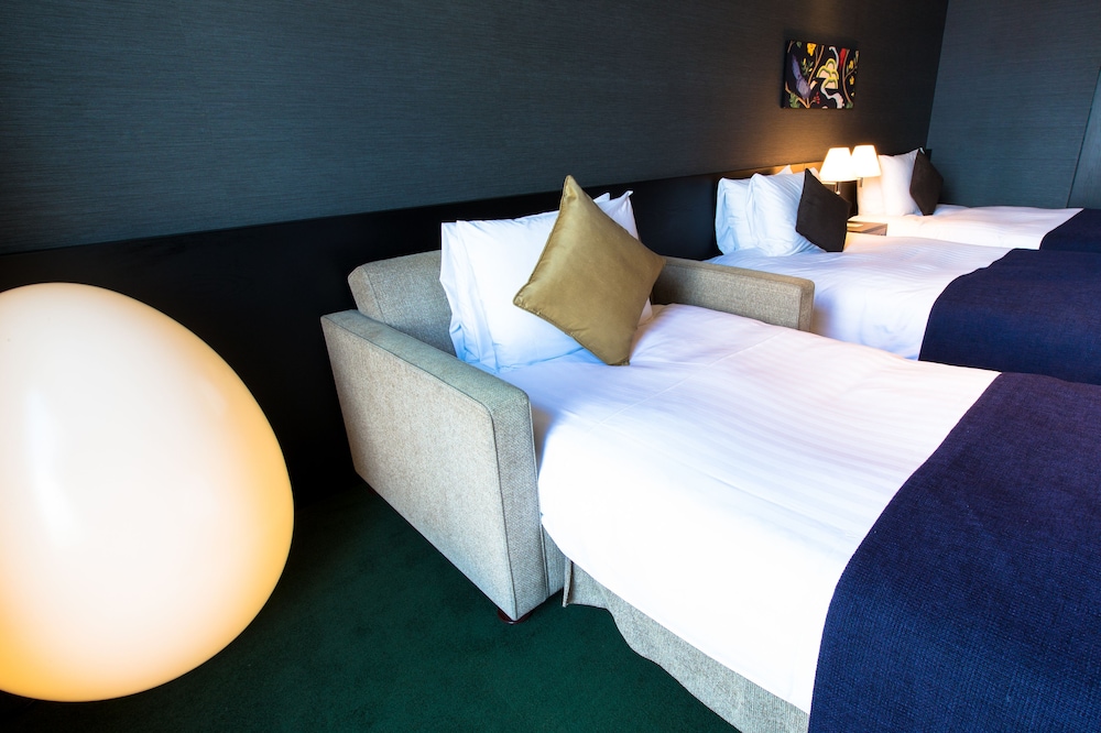 Deluxe Triple Room, Smoking - Photo 2