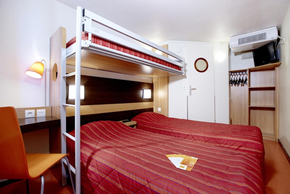 Standard Room, 2 Twin Beds - Photo 2