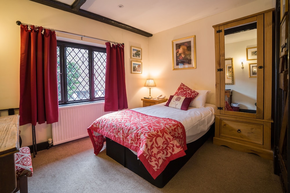 Single Room photo 3