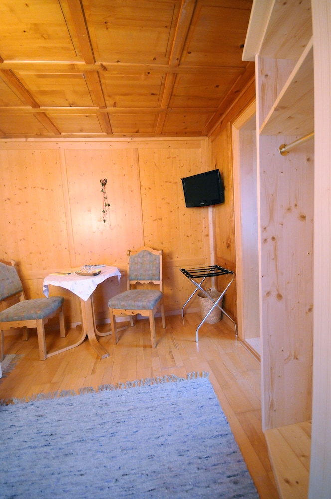 Classic Double Room, Mountain View (Schneerose  (No Cleaning Fee)) photo 3