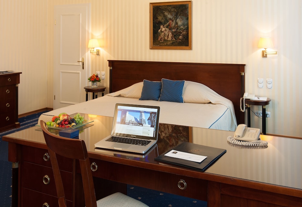 Business Room