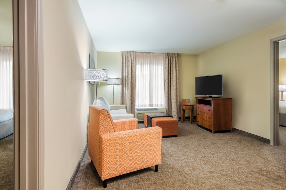 Suite, 2 Bedrooms (1KNG 2QN) - Photo 1