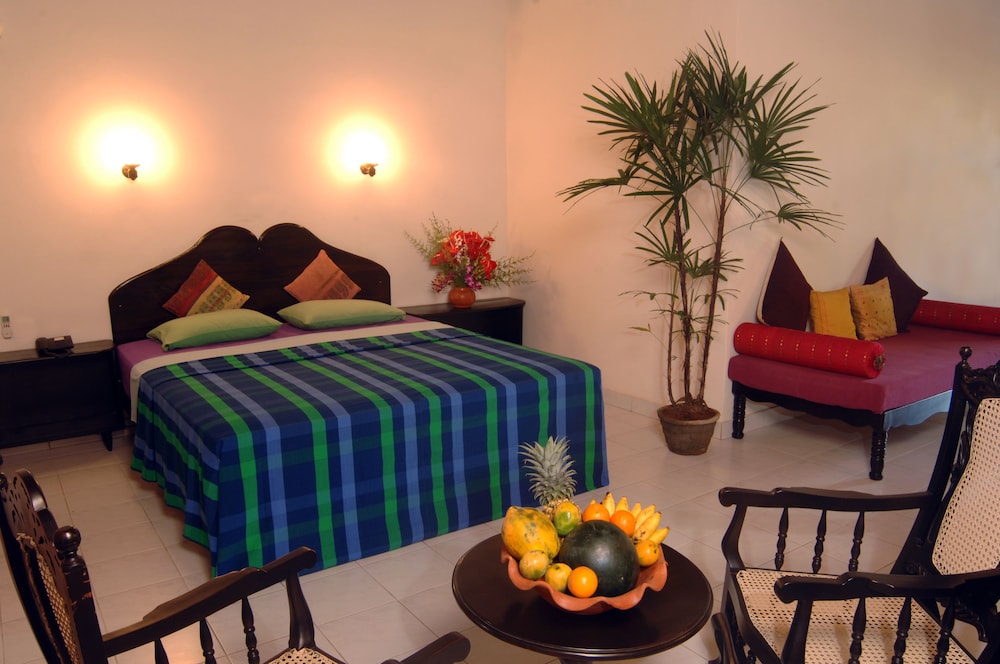 Deluxe Double Room, Pool View