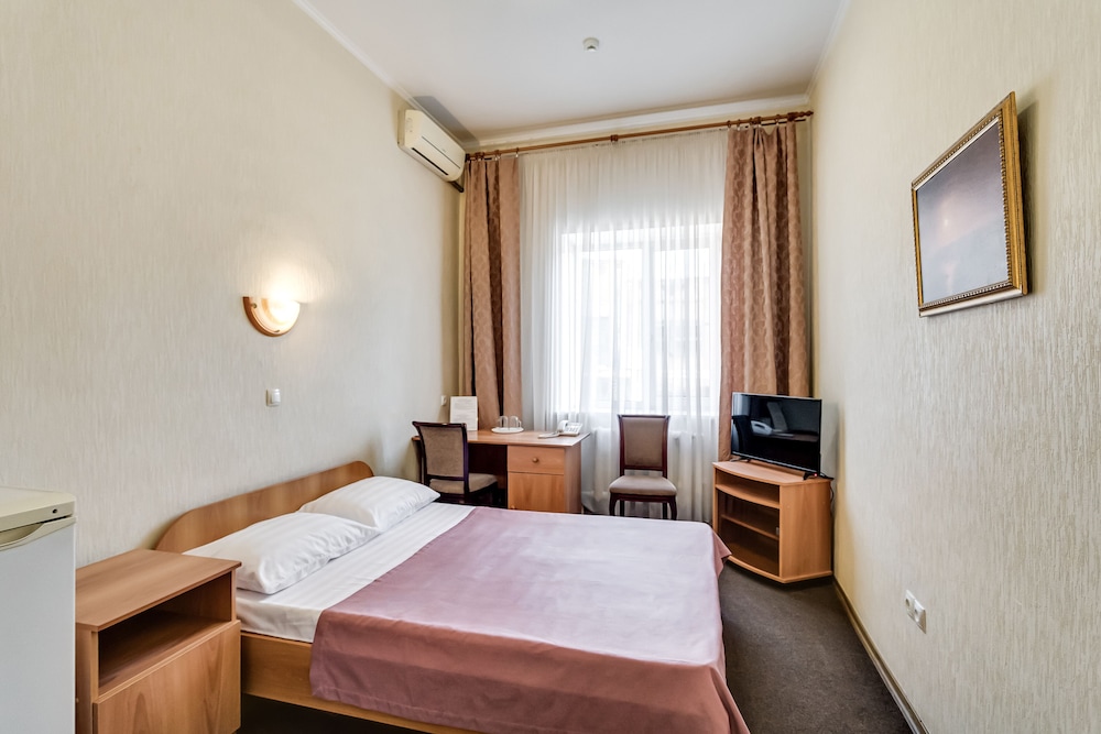 Basic Double Room photo 1