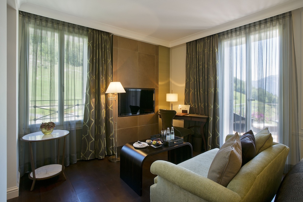 Classic Double Room, Patio, Lakeside photo 2