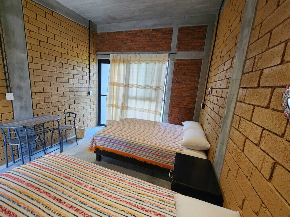 Basic Room - Photo 2