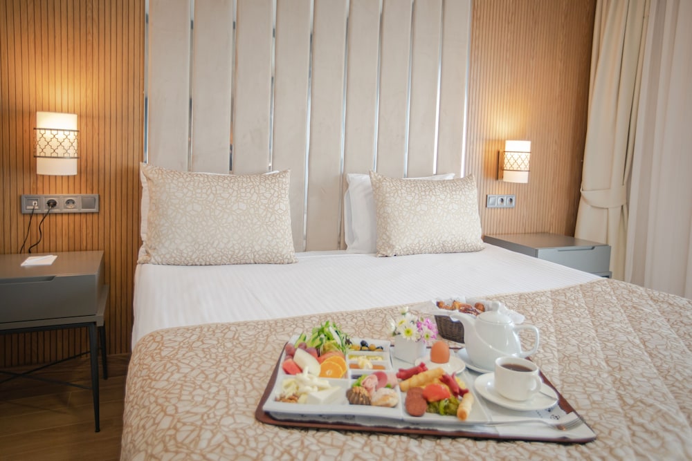 City Double Room - Photo 6