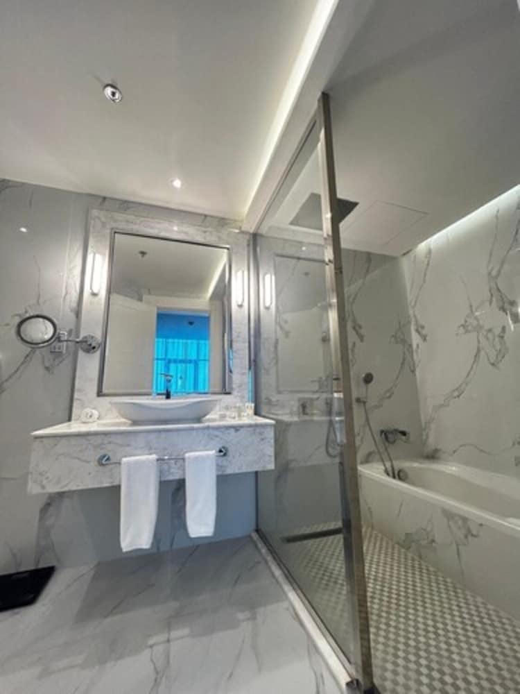 Deluxe Twin Room, 2 Twin Beds - Photo 2