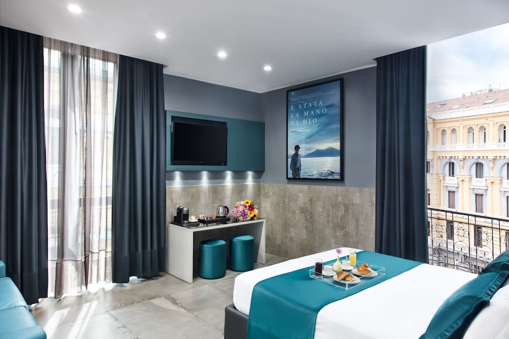 Luxury Room, Non Smoking, City View