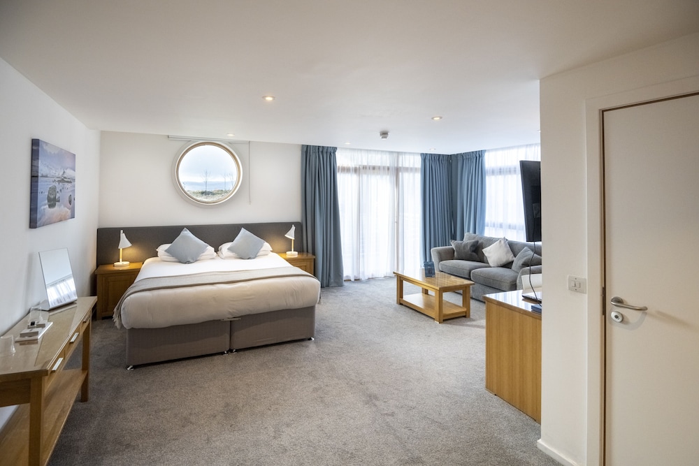 Lodge Superior Room