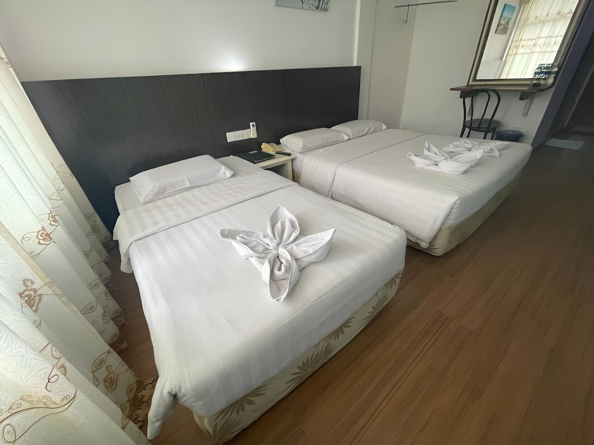 Deluxe Triple Room photo 3
