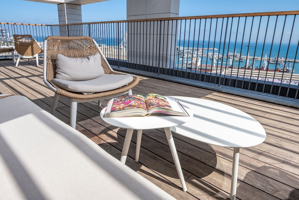 Luxury Apartment, 4 Bedrooms photo 2
