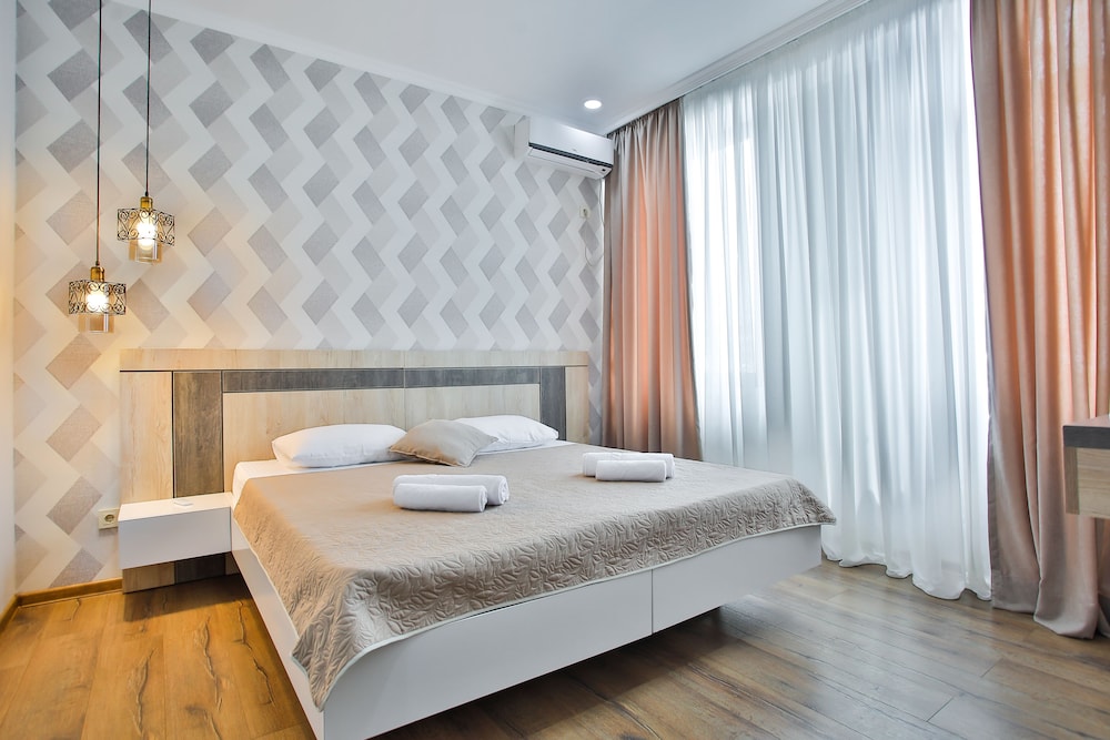 Large Double or Twin Room, Multiple Beds, Non Smoking photo 1