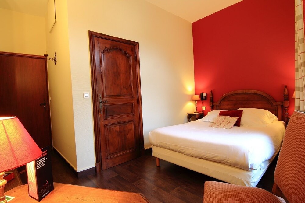 Standard Double Room photo 3