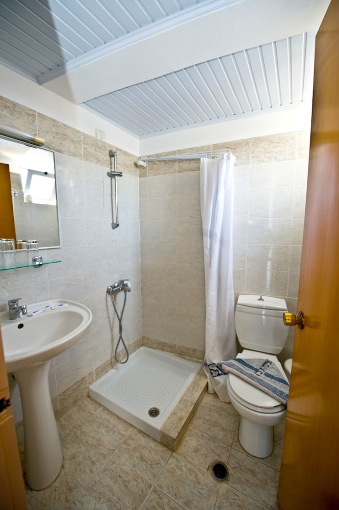 Standard Single Room photo 3