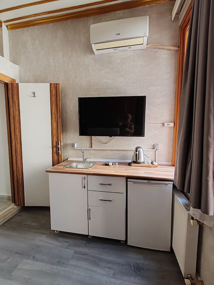 Standard Room, City View photo 3