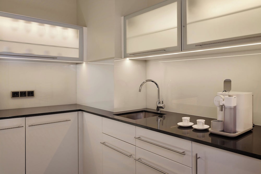 Signature Suite, 2 Bedrooms thumbnail 5