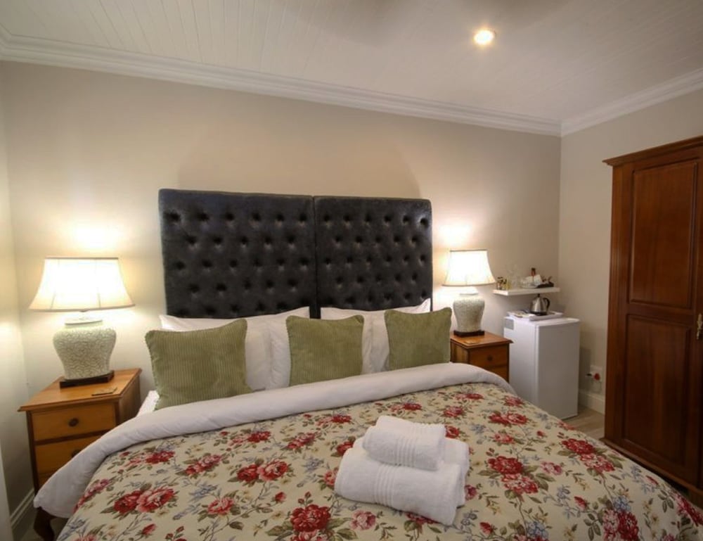 Standard Room photo 3