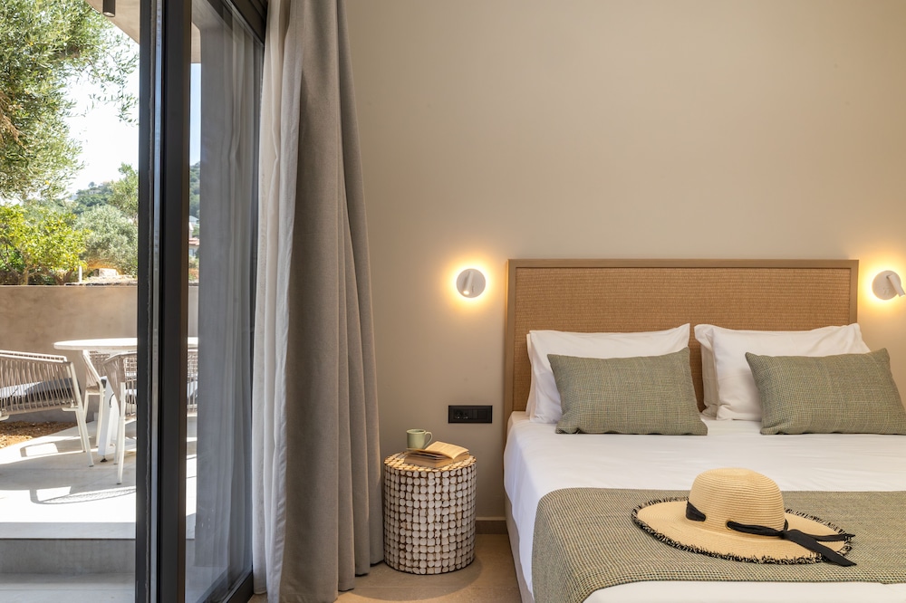 Suite, Garden View photo 3