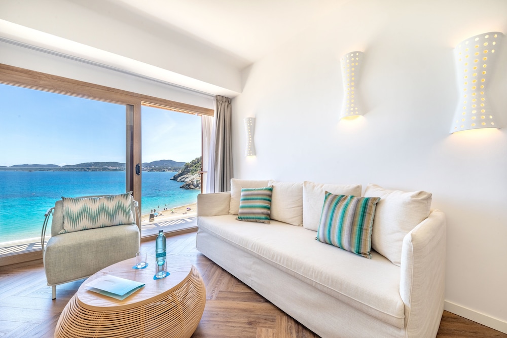 Junior Suite, Balcony, Sea View (1 Adult)