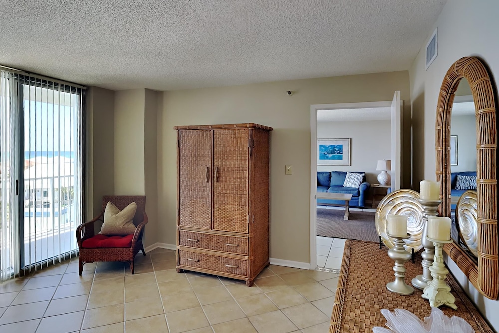 Condo, Multiple Beds, Balcony, Ocean View (#5C - No Pets) photo 2