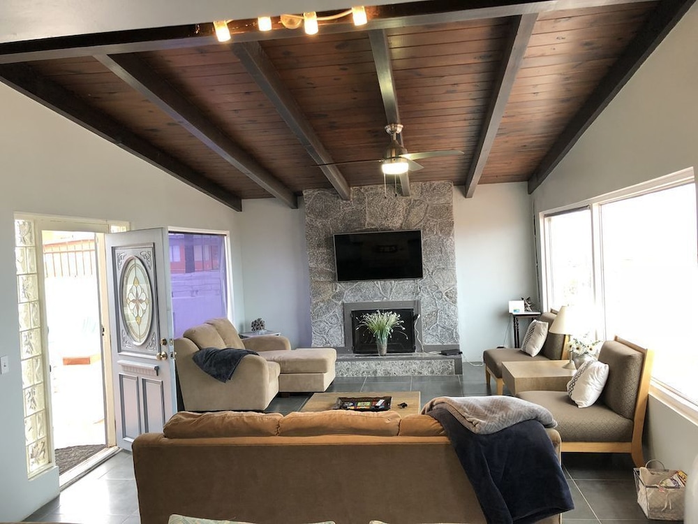House photo 2