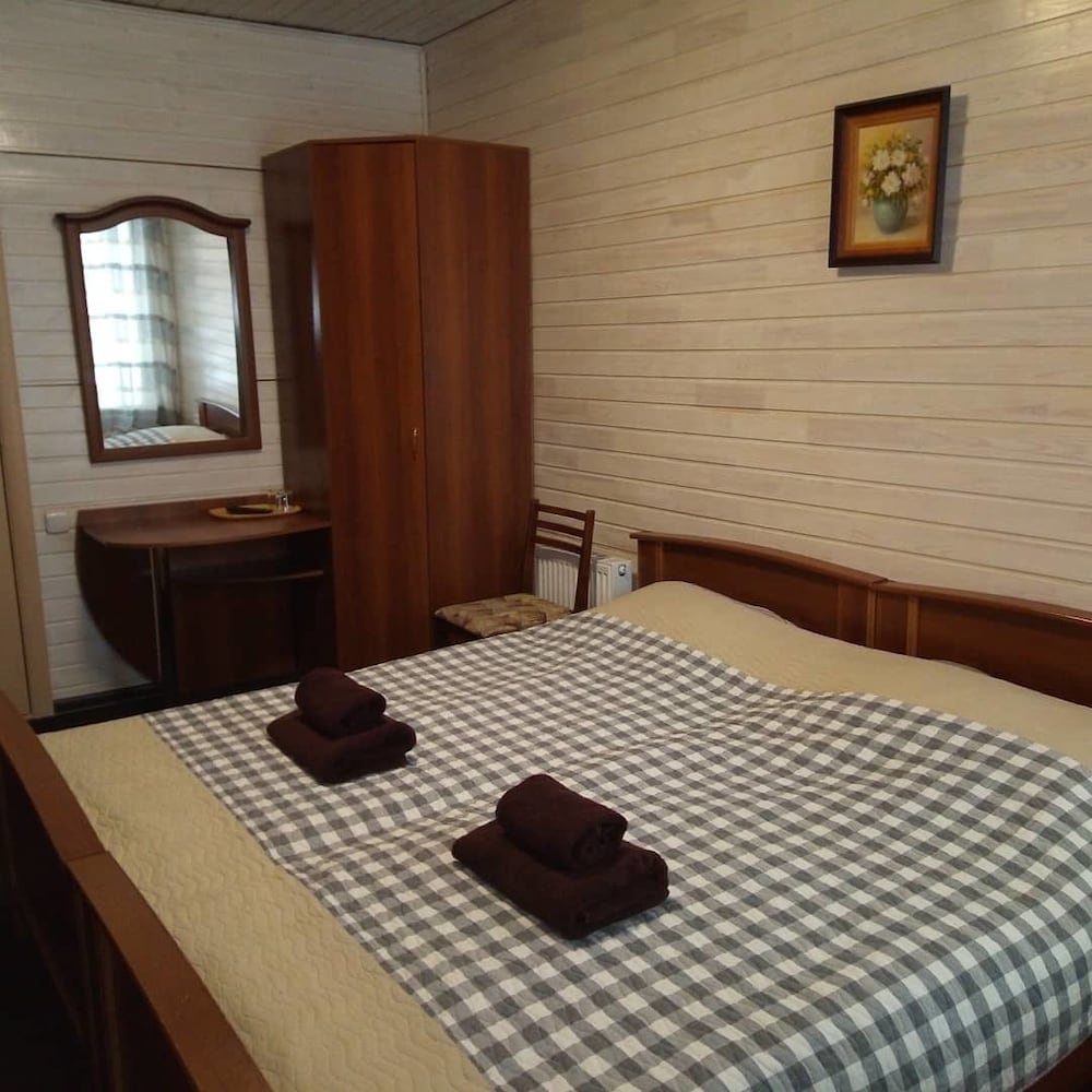 Economy Room, 2 Twin Beds photo 1