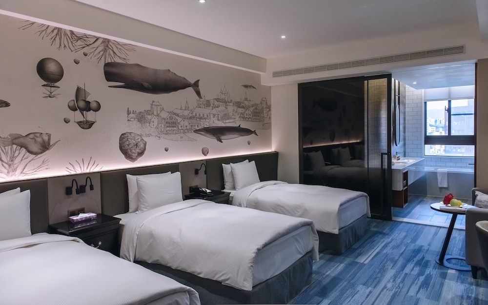 Deluxe Triple Room, 3 Twin Beds, Non Smoking photo 1