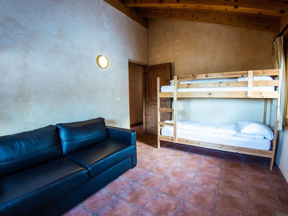 Deluxe Chalet, 5 Bedrooms photo 1